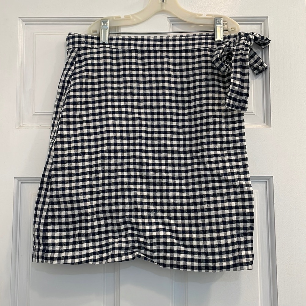 Abercrombie & Fitch Gingham Wrap Mini Skirt